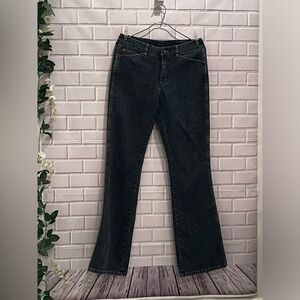 TAHARI women straight legs blue jeans /size 6